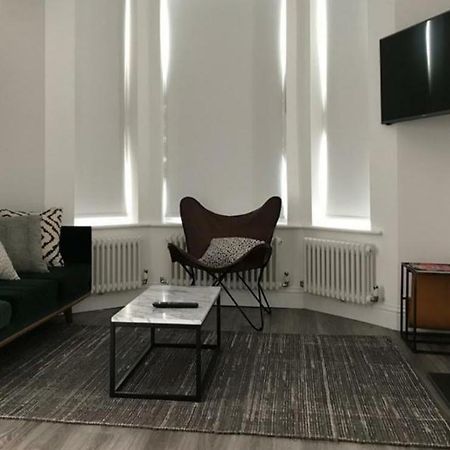 Stylish Home In Streatham. London Eksteriør bilde